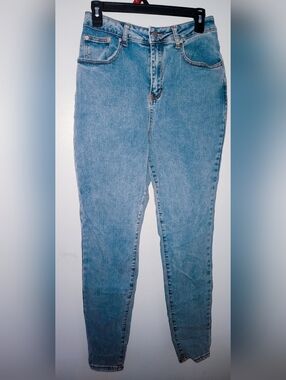 Fashion Nova Light Blue Skinny Jeans